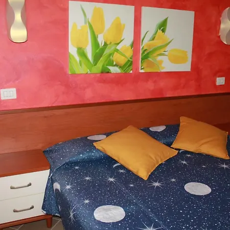Dimora Santa Lucia Apartment *