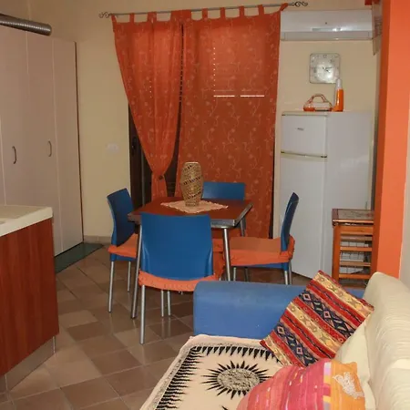 Apartment Dimora Santa Lucia *