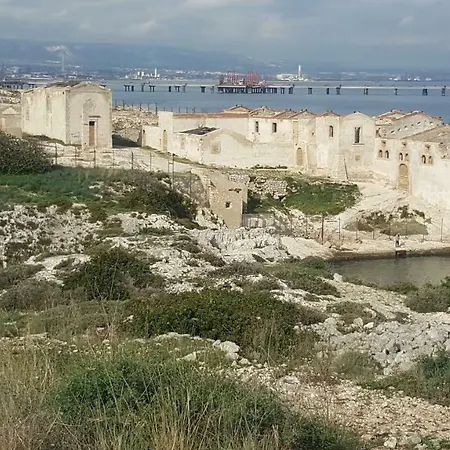 Dimora Santa Lucia דירה סירקוזה